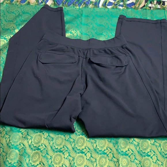Lululemon pants - Picture 2 of 5